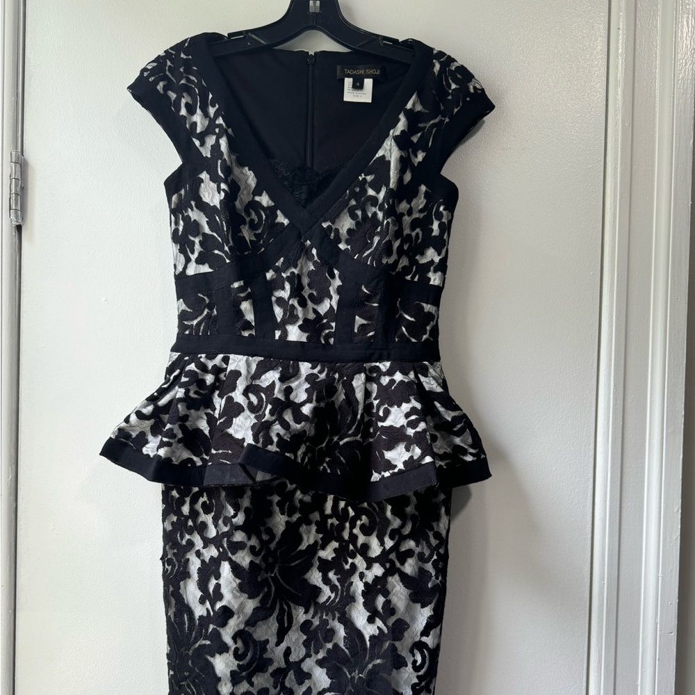 Tadashi Shoji Women’s Sleeveless Peplum Ruffle Floral Cocktail Dress Siz… - Picture 7 of 14